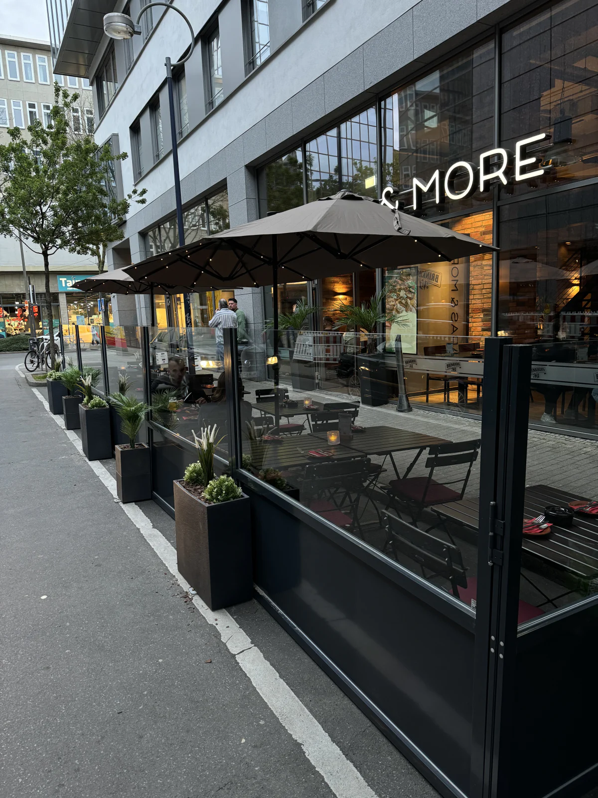 Terrasse von Tapas & More in Dortmund im Hochformat